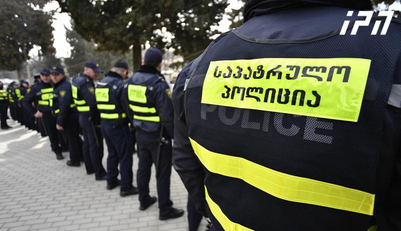 რუსთაველზე სამართალდამცველთა დამატებითი ეკიპაჟები არიან მობილიზებული