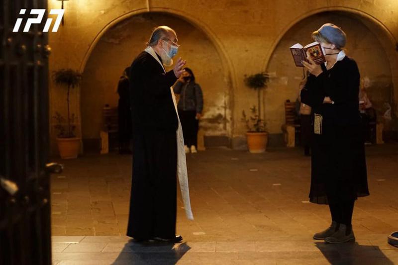 თბილისში არსებულ ტაძრებში მრევლის სიმცირეა - ფოტოები დედაქალაქის ეკლესიებიდან