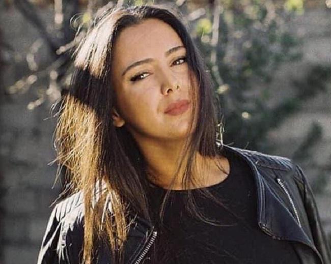 32 წლის ნათია კალმახელიძეს, რომელსაც სიმსივნის IVბ სტადია დაუდგინდა, საზოგადოების დახმარება ესაჭიროება