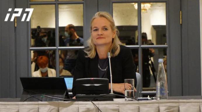 "ოცნების" გადაწყვეტილებამ სარგებელი მოუტანა მხოლოდ კრემლს - ევროკავშირს დასჭირდება გადახედოს ურთიერთობებს საქართველოს მთავრობასთან" - კრამონი