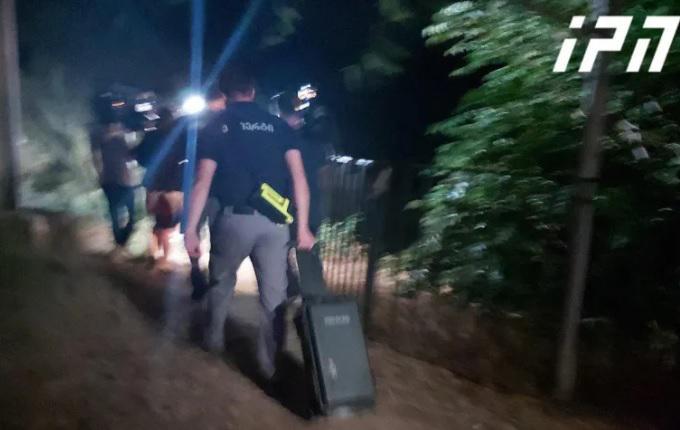 მთაწმინდის ფერდობზე, სადაც სავარაუდოდ, ავსტრალიის მოქალაქის ცხედარი იპოვეს, ექსპერტ-კრიმინალისტების დამატებითი ჯგუფი მივიდა