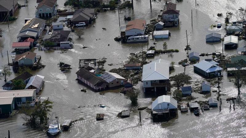 44 გარდაცვლილი, უშუქოდ დარჩენილი ათასობით მოქალაქე და წყალდიდობა - აშშ-ში ქარიშხალ "იდას" შედეგებს ებრძვიან