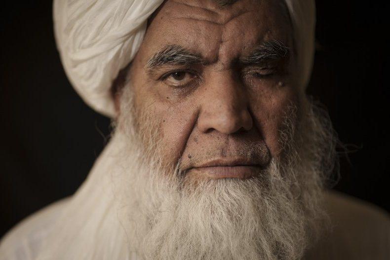 ქურდობაში ბრალდებულებისთვის ხელის მოკვეთის წესი აღდგება - რას აცხადებს "თალიბანის" ერთ-ერთი ლიდერი?