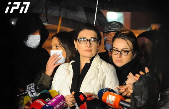 "სააკაშვილმა გარისკა და გაწირა თავი, მან არ შეაწუხა და არ აჯაჯგურა არავინ" - თაკო ჩარკვიანი