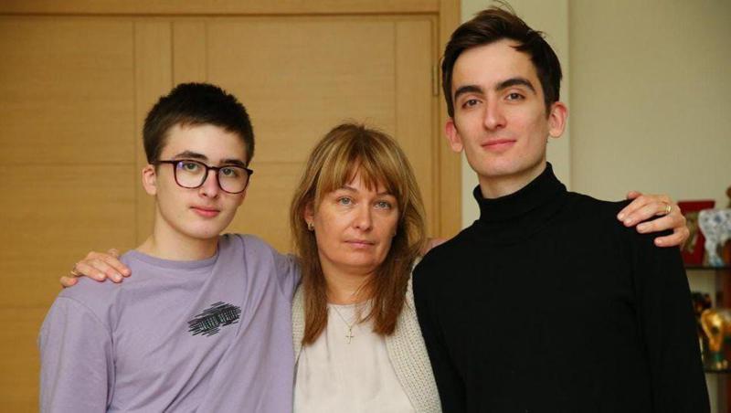 "ამ სირთულესაც ერთად გადავლახავთ" - ედუარდ სააკაშვილის ოჯახური ფოტო მისი "ფეისბუქიდან"