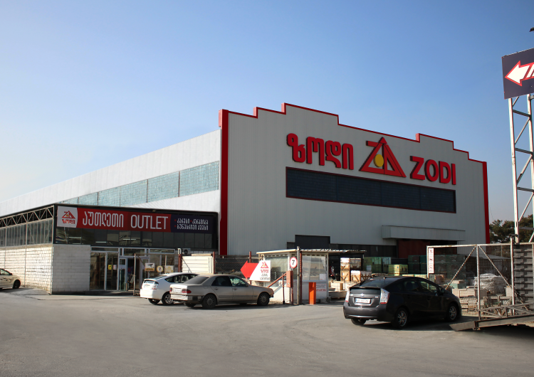 ზოდის აუთლეთ მაღაზია თბილისში