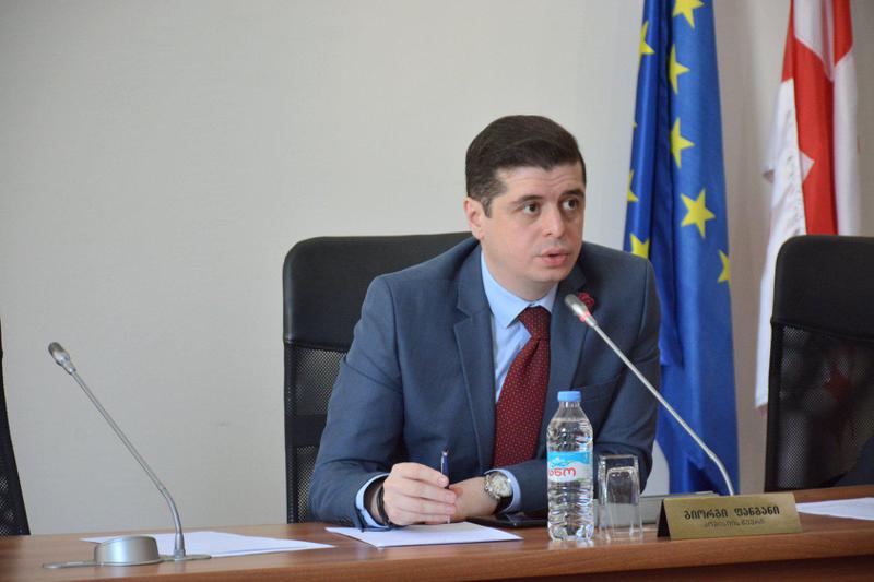 გიორგი ფანგანი ელექტროენერგიის წარმოშობის სერტიფიკატების გაცემის წესის შესახებ „თვინინგის“ ფარგლებში ორგანიზებულ შეხვედრაზე სიტყვით წარდგა