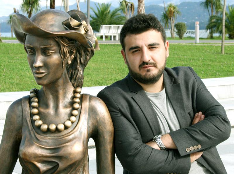 ერეკლე წულაძე გურიაში "ვაილდ ვესტის" მხედრებს ძეგლს დაუდგამს