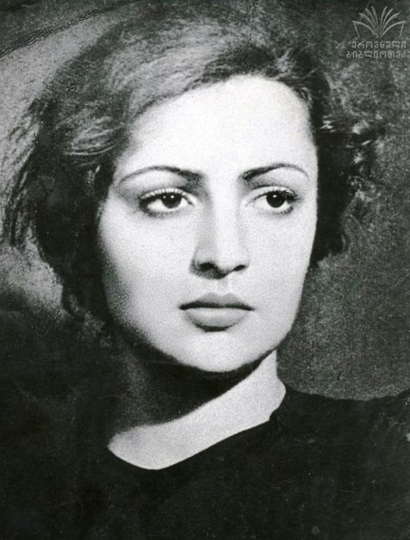 დაუვიწყარი სილამაზის ქალი