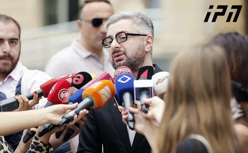 "დანაშაული არ ჩამიდენია - რომ მჭირდებოდეს, ძალიან კარგი იურისტი ვარ და შემიძლია კვალი არ დავტოვო" - ნიკა გვარამია გამოკითხვაზე მივიდა