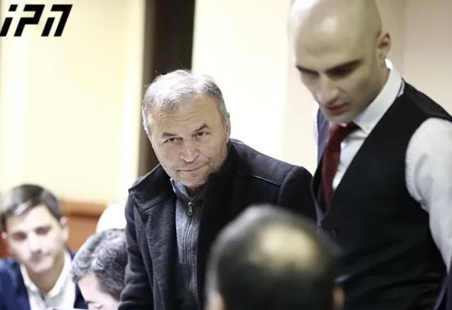 "სუს-ის სპეცოპერაცია დიდი ხნით ადრე დაიგეგმა..." - ქრთამის აღებისთვის დაკავებული საკრებულოს თავმჯდომარის თქმით, ის შეთქმულების მსხვერპლია