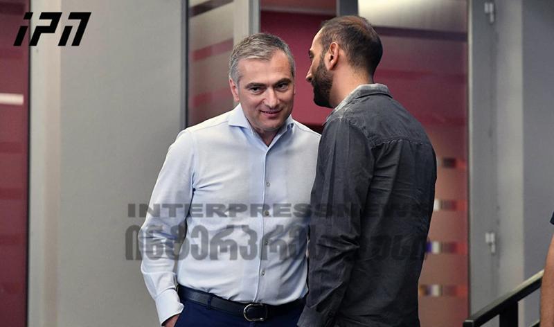 პაატა სალიას თქმით, ნიკა გვარამიამ „კურიერის“ უნიკალური საარქივო მასალა მინიმალურ ფასად გაყიდა