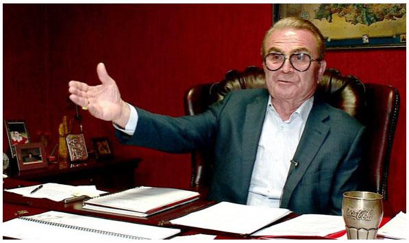 "ქვეყანა ეკონომიკურად არსაით მიდის... ლარის კურსი ქვეყნის დღევანდელი ეკონომიკის სახეა" - თემურ ჭყონია ხაზარაძესა და ქვეყანაში შექმნილ ვითარებაზე