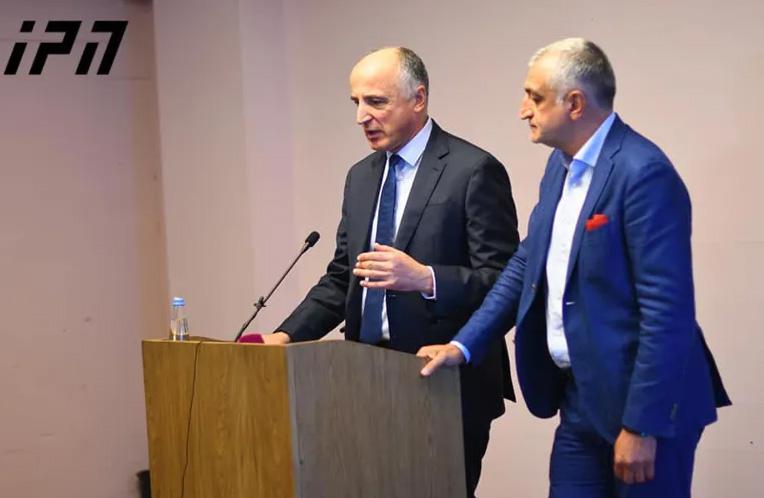 მეგობარი ქვეყნების სამსახურებს ვაცნობებ, რომ სახელმწიფო სამსახურები პოლიტიკური დევნის ინსტრუმენტად გამოიყენება - ბადრი ჯაფარიძე