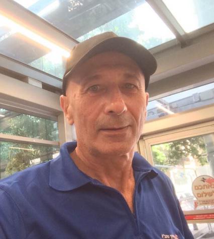 ზურა დოიჯაშვილი ისრაელის მოქალაქე გახდა - რა სამსახური იშოვა ემიგრაციაში გაჭირვებას გაქცეულმა მომღერალმა