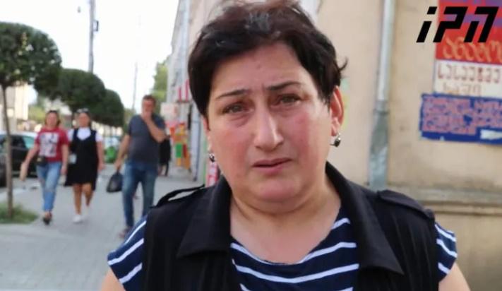 "მწერს, მიშველეო... არ მინდა შვილი მომიკლან" - 25 წლის პატიმრის დედა დახმარებას ითხოვს