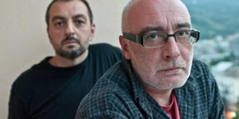 "ჩვენსა და ჩვენ მიერვე დაფუძნებულ ტელევიზიას შორის ერთი ადამიანი დგას და ის არ არის ქიბარ ხალვაში" - დვალი და აქიმიძე განცხადებას ავრცელებენ