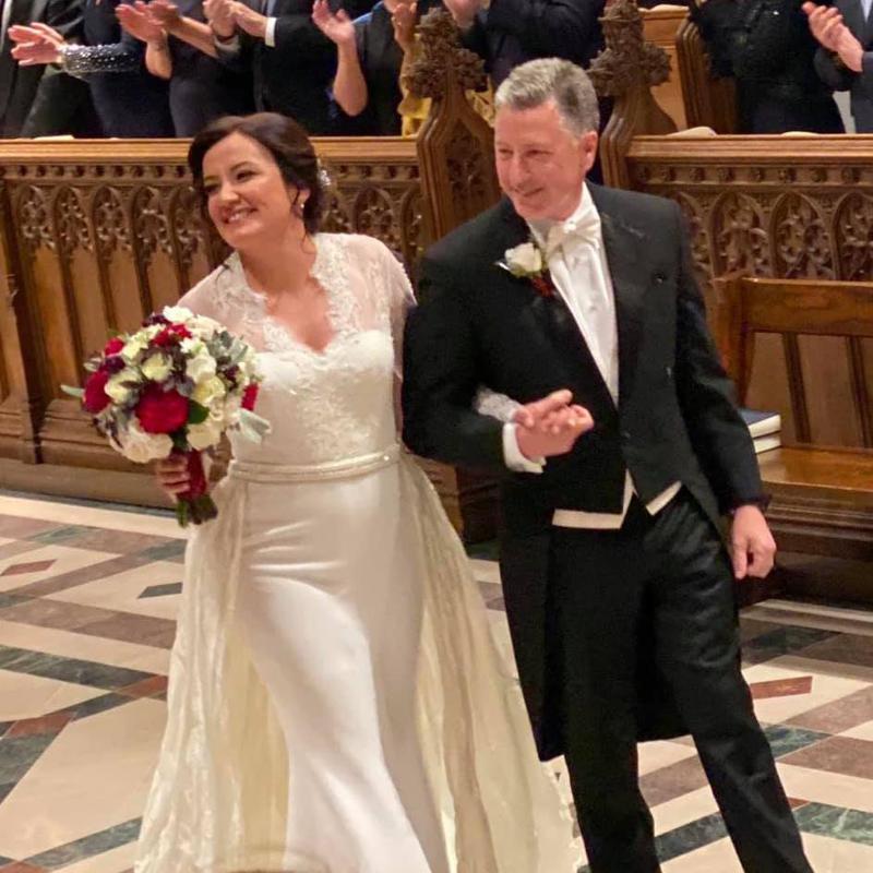 ქართველი ჟურნალისტის და ამერიკელი დიპლომატის ქორწილი ვაშინგტონში - "ძალიან ბედნიერები ვართ, რომ ვიპოვეთ ერთმანეთი"