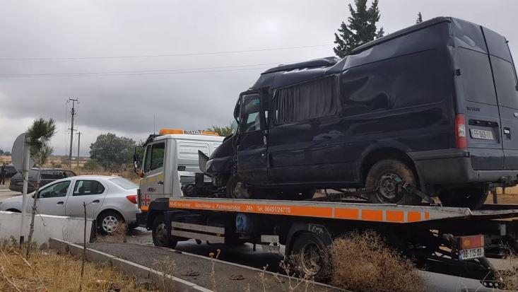 მგზავრებით სავსე მიკროავტობუსი თელეთთან ავარიაში მოყვა - დაღუპულია 2 ადამიანი