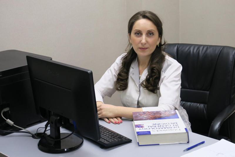 რა დაავადებების მანიშნებელია ფრჩხილზე თეთრი ლაქები, შავი წერტილები და "ლუნულას" არარსებობა?