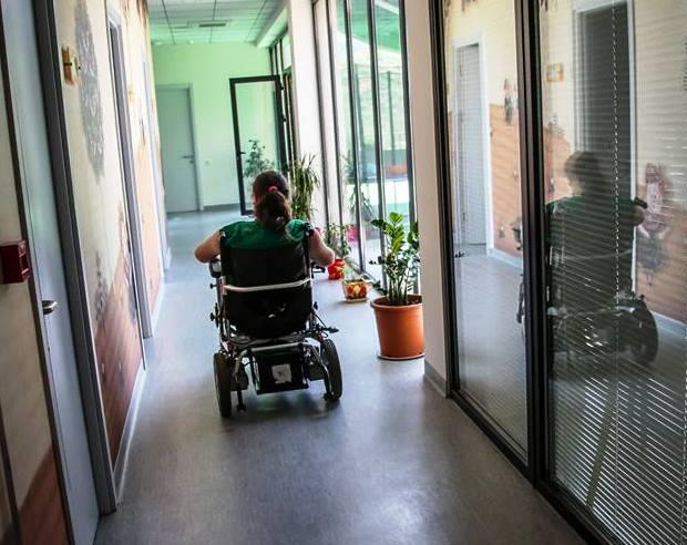 "ყველა ბავშვი მახსოვს და ყველა ერთნაირად მტკივნეული იყო..." - რა ხდება ჰოსპისში, სადაც მძიმე სენით დაავადებულ პატარებს სიცოცხლის ბოლო დღეებს უფერადებენ