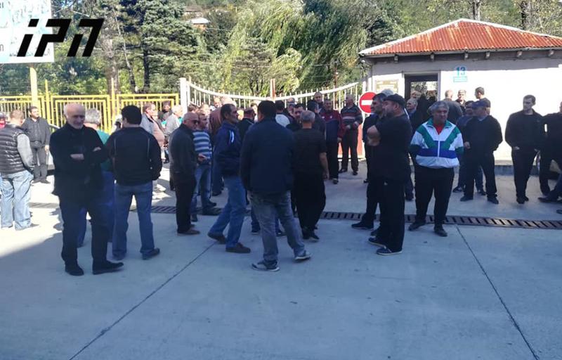 რა ვითარებაა ტყიბულში, მინდელის შახტთან, სადაც მაღაროელები იკრიბებიან