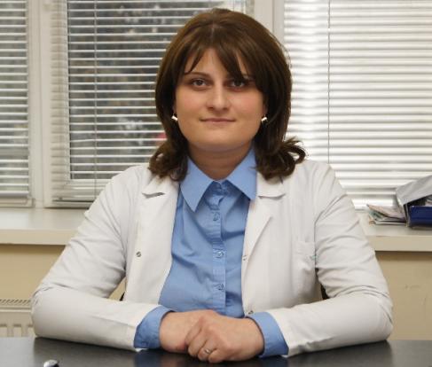 რა საფრთხეებს შეიცავს შილაკის ხშირი კეთება და რას გირჩევთ დერმატოლოგი - "ამ პრობლემით პაციენტები ხშირად მოგვმართავენ"