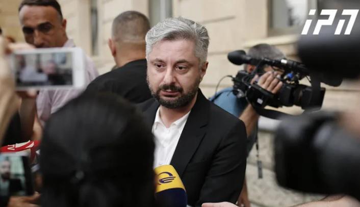 "მან მიიღო ბინები ვა­კის პრეს­ტი­ჟულ უბან­ში, რომელიც 602 521 ლა­რად გაყიდა" - პროკურატურა განმარტავს, რას ედავება ნიკა გვარამიას