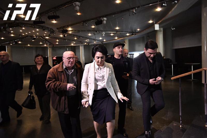 „დაიცავი საქართველო“ მესამე პოლიტიკური ძალა? - რას პასუხობს ეკა ბესელია შეკითხვას