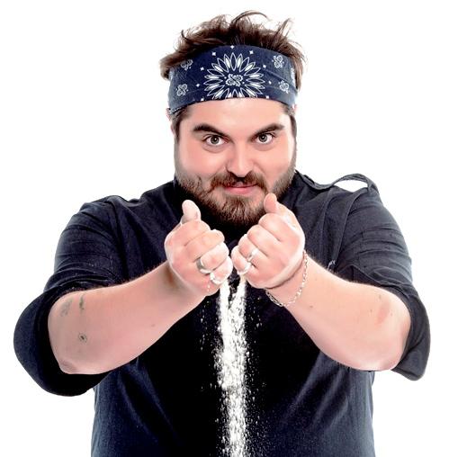 "მასტერშეფში" სიმკაცრე ფილტრია: მინდა, ჩემზე ძლიერი სულისკვეთების ადამიანი აღმოვაჩინო" - 28 წლის შეფი, რომელიც მომავალ კულინარებს ზრდის