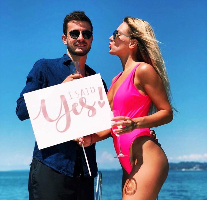 "ერთი ის მახსოვს რომ ვკითხე: ბეჭედს არ მიკეთებ-მეთქი?" - "მის საქართველო" ნია წივწივაძეს შეყვარებულმა ხელი იახტაზე სთხოვა