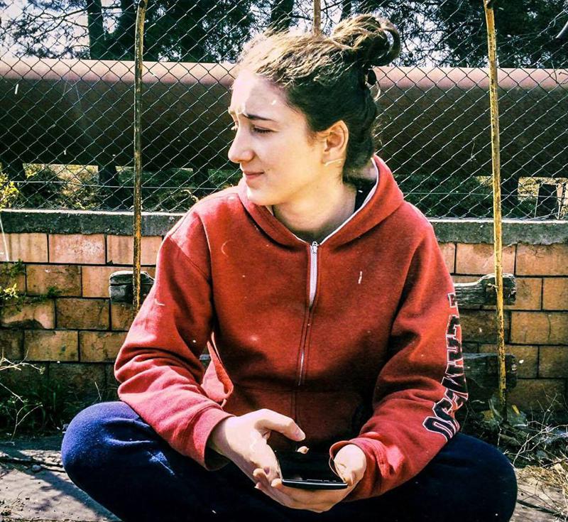 გაიცანით 22 წლის ქართველი გოგონა, რომელიც eBay-ში იმუშავებს