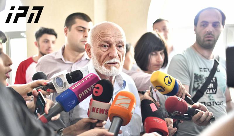 ბორის კაკუბავა მიხეილ კალანდიაზე - "ჩემი შვილიშვილი დამნაშავე არ არის და მას ღმერთი იცავს"