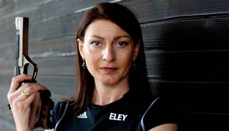 ერთდადერთი ქართველი ქალი, 32 მსოფლიო რეკორდით და ყველა სინჯის ოლიმპიური მედლით - ნინო სალუქვაძის ოჯახური ცხოვრება