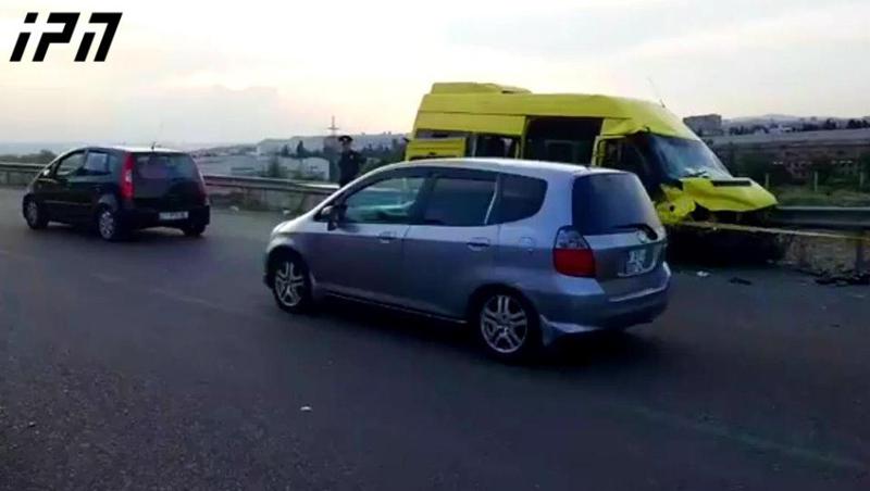 მიკროავტობუსის ავარია თბილისი-რუსთავის ავტომაგისტრალზე - დაშავებულია 10-მდე ადამიანი