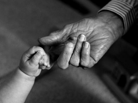 საქართველოს მოსახლეობა მცირდება და ბერდება - რა გველის 2030 წლისთვის?