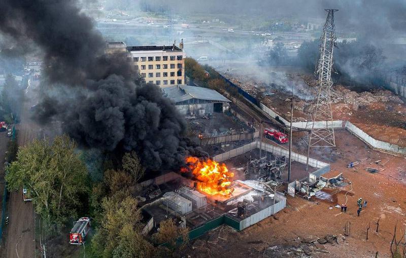 მოსკოვის გარეუბანში თბოელექტროსადგურთან ახლოს ხანძარი გაჩნდა, არის მსხვერპლი