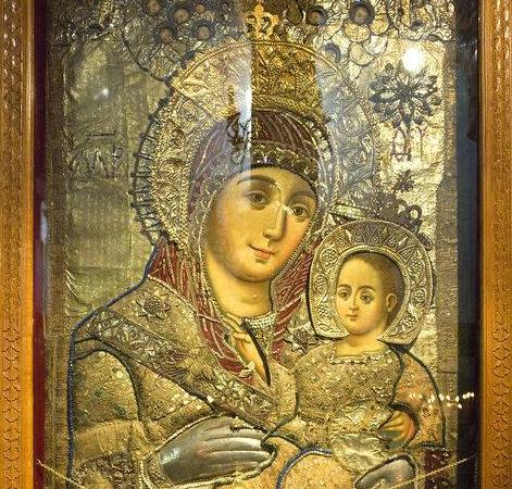 ერთადერთი ხატი, რომელზეც ღვთისმშობელი იღიმის - ვინ და როგორ გამოსახა პირველად ქალწული მარიამი ხატებზე