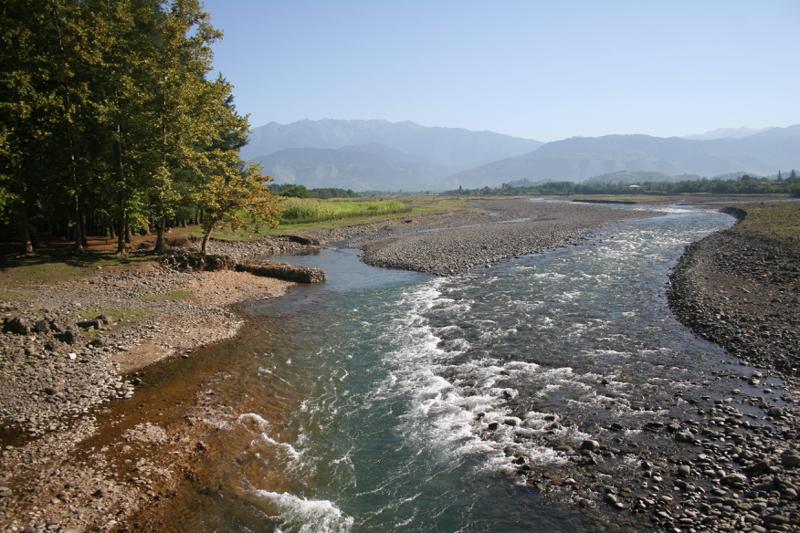 მდინარე ხობისწყალში მეცხრეკლასელი ბიჭი დაიხრჩო