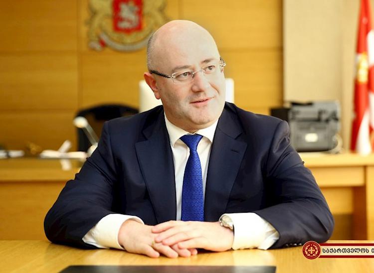 ლევან იზორია უშიშროების საბჭოს გარდა, დაზვერვის სამსახურსაც უხელმძღვანელებს