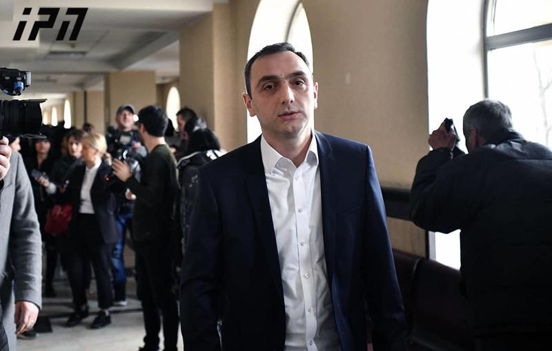 აქციის მონაწილეების ინფორმაციით, სანაპიროზე რამდენიმე მომიტინგე, მათ შორის გიორგი ქადაგიძე დააკავეს