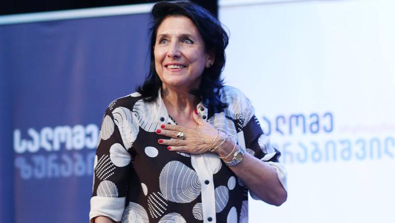 გადაიყვანეს თუ არა სალომე ზურაბიშვილის ჩაფიძის კლინიკაში - პრეზიდენტის ადმინისტრაცია გავრცელებულ ინფორმაციას პასუხობს