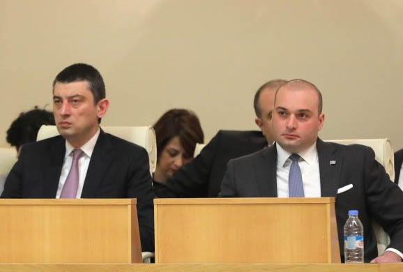 ცვლილებები მთავრობაში: ბახტაძეს გახარია ცვლის, ღარიბაშვილი მინისტრად ბრუნდება