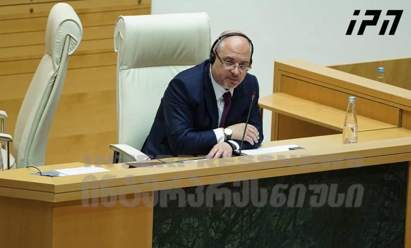 "გავრილოვის ჩამოშვება შეცდომა იყო..." - მამუკა მდინარაძე