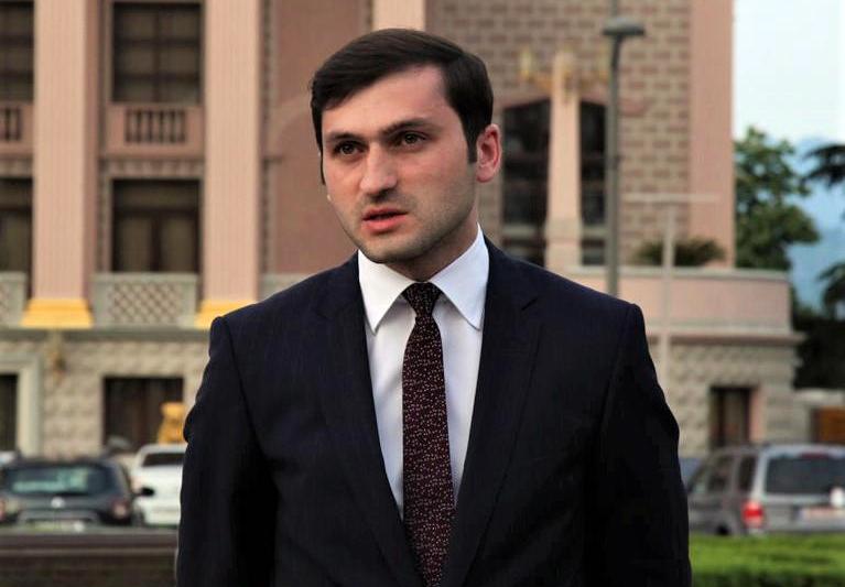 "ნებისმიერ კანონს მიღმა ქმედებაზე უმკაცრესი რეაგირება იქნება, ვერც ერთი რევოლუციური, ნანატრი სცენარები, ვერ განვითარდება" - თორნიკე რიჟვაძე