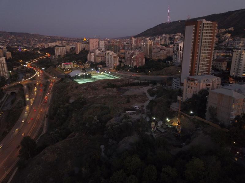 რა სახის რეკრეაციული და გამაჯანსაღებელი კომპლექსის მოწყობა იგეგმება ვაკეში?