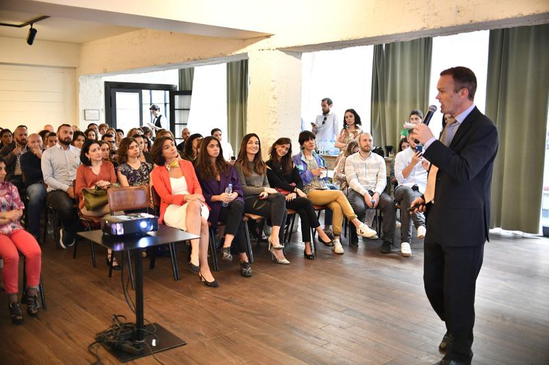 Les Roches-სექსპერტი სტუმარ-მასპინძლობის სფეროს წარმომადგენლებს კრიზისდან გამოსასვლელ გზებზე სასაუბროდ შეხვდა