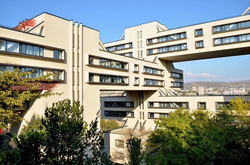 "საქართველოს ბანკი“ რუსეთის მოქალაქეების ანგარიშებს ხურავს - რა გახდა ამის მიზეზი?