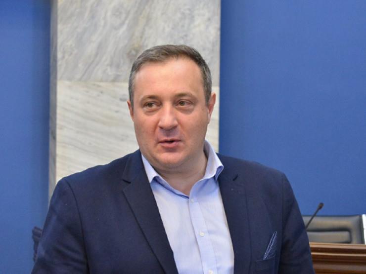 აკაკი ზოიძე პარლამენტს ტოვებს