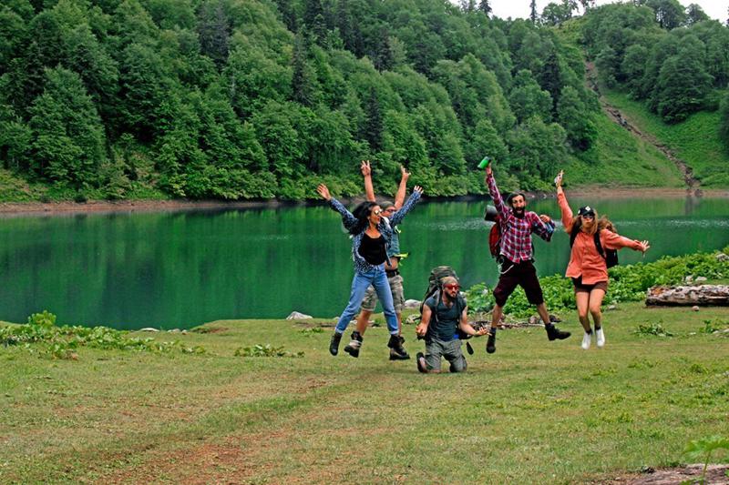 ტურისტები მთიან აჭარაში ახალ ტურისტულ მარშრუტებზე იმოგზაურებენ